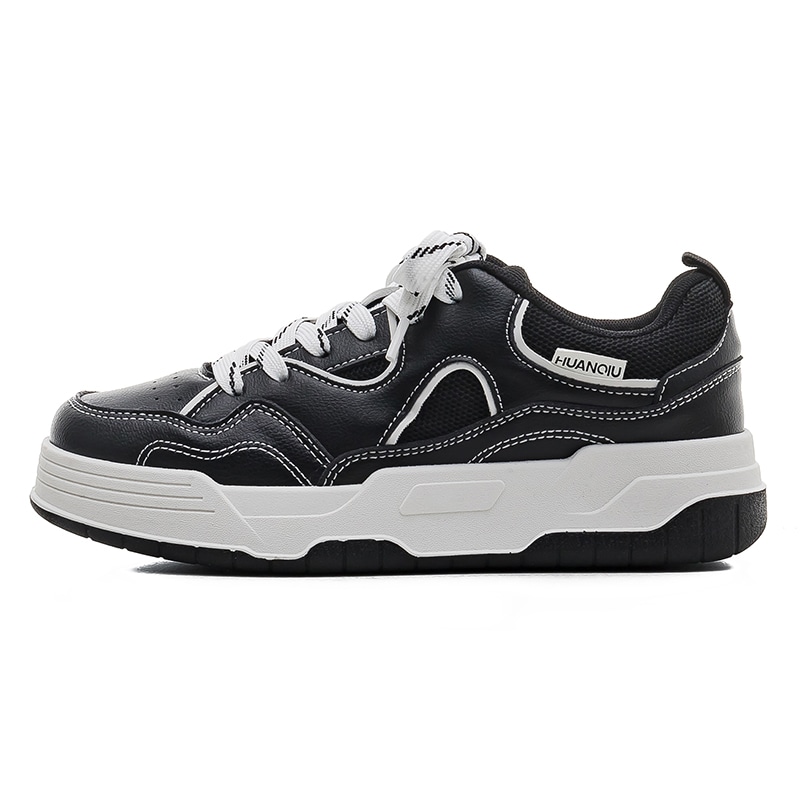 环球 HUANQIU HUANQIU Black Low-Top Sneakers