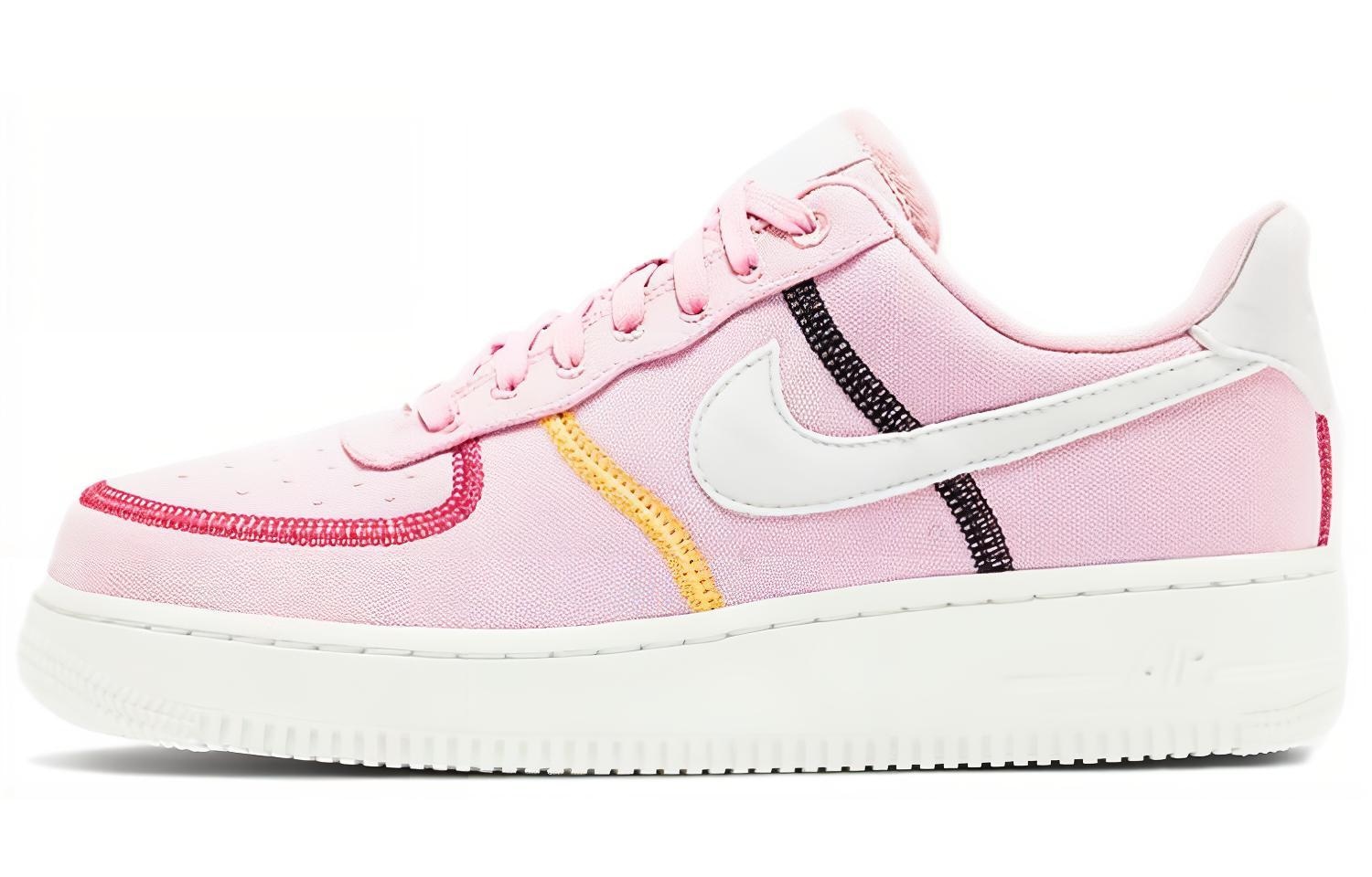 Кроссовки Nike Air Force 1 07 LX