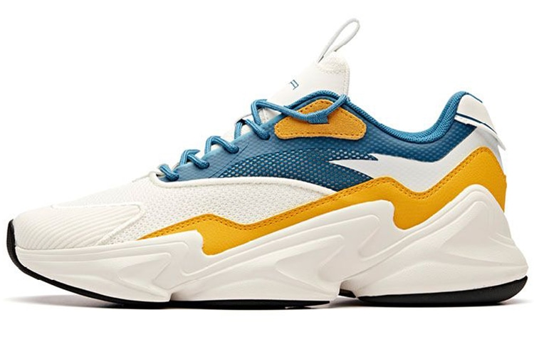 安踏 Anta Street Dad Shoes White Orange Blue