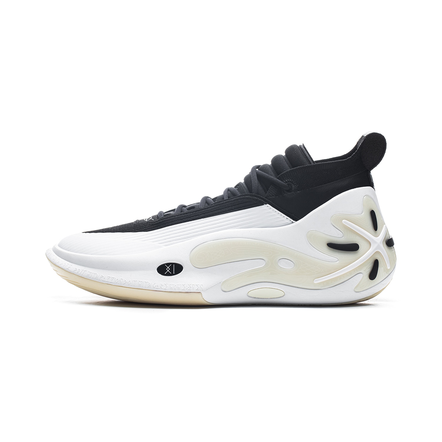 李宁 LiNing Wow 11 White
