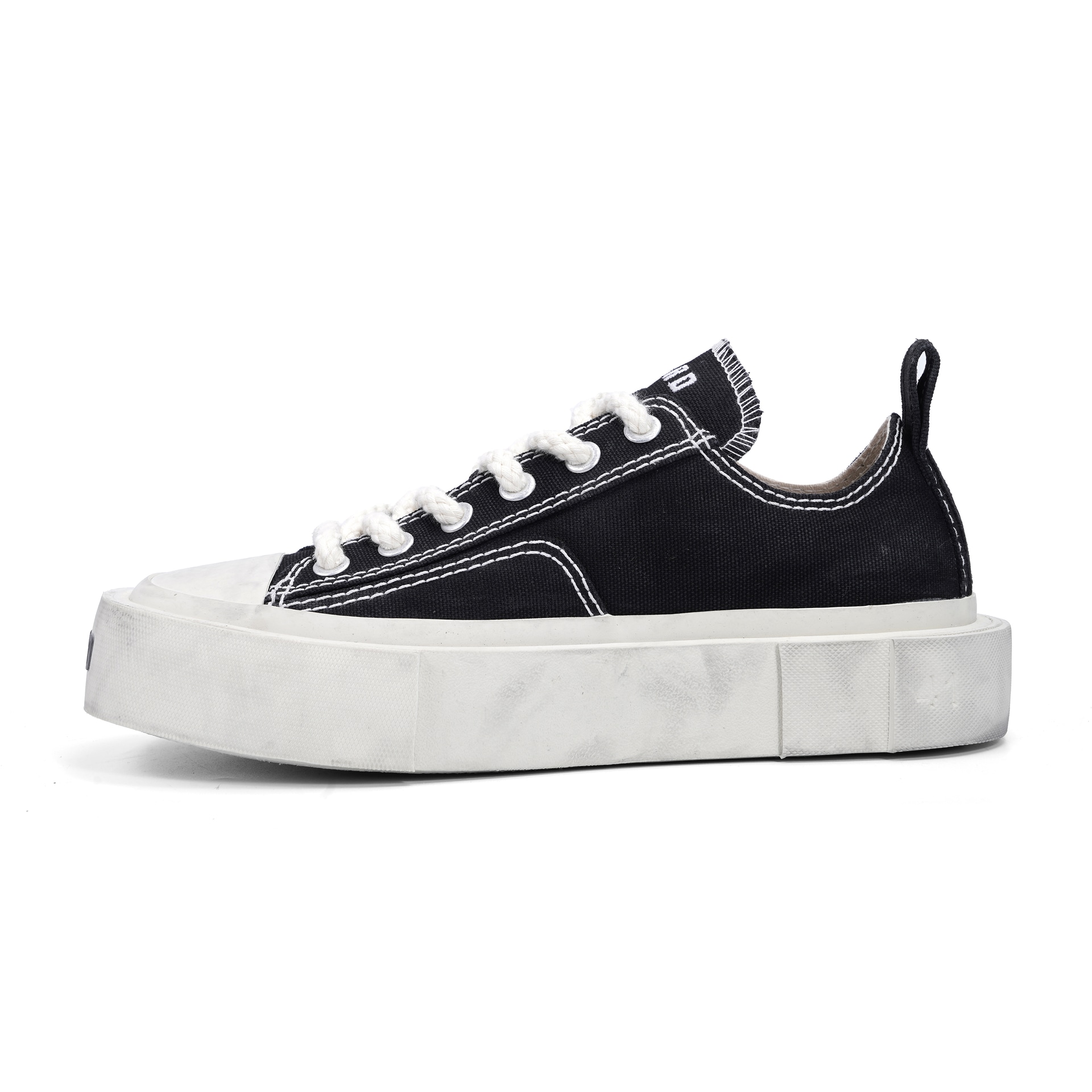 Crooked Card Canvas Shoes Black