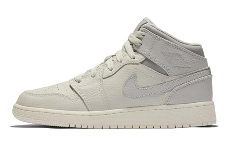 Jordan Air Jordan 1 Mid
