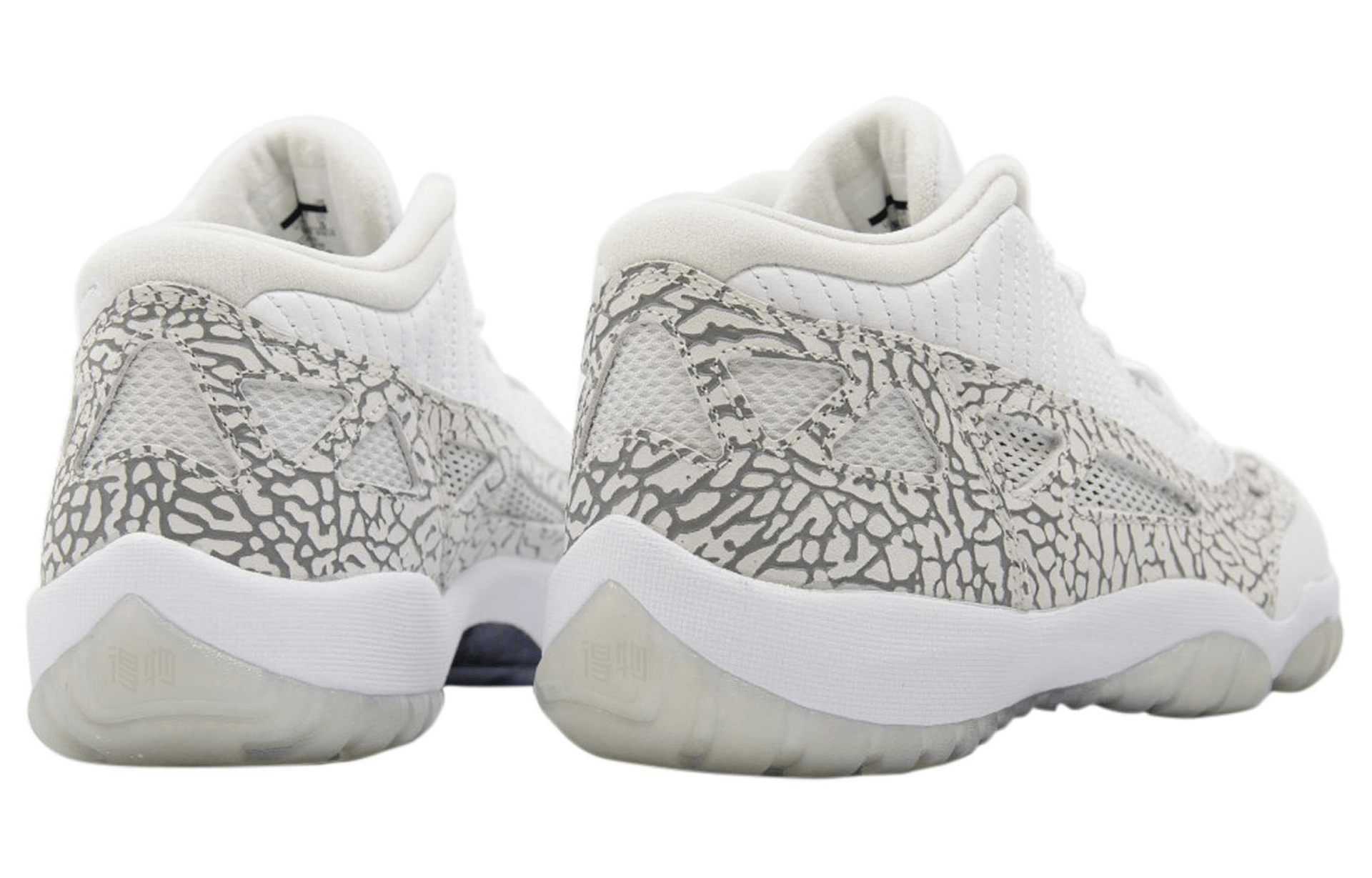 Jordan Air Jordan 11 Retro Low IE Cobalt 2015 — фото 3