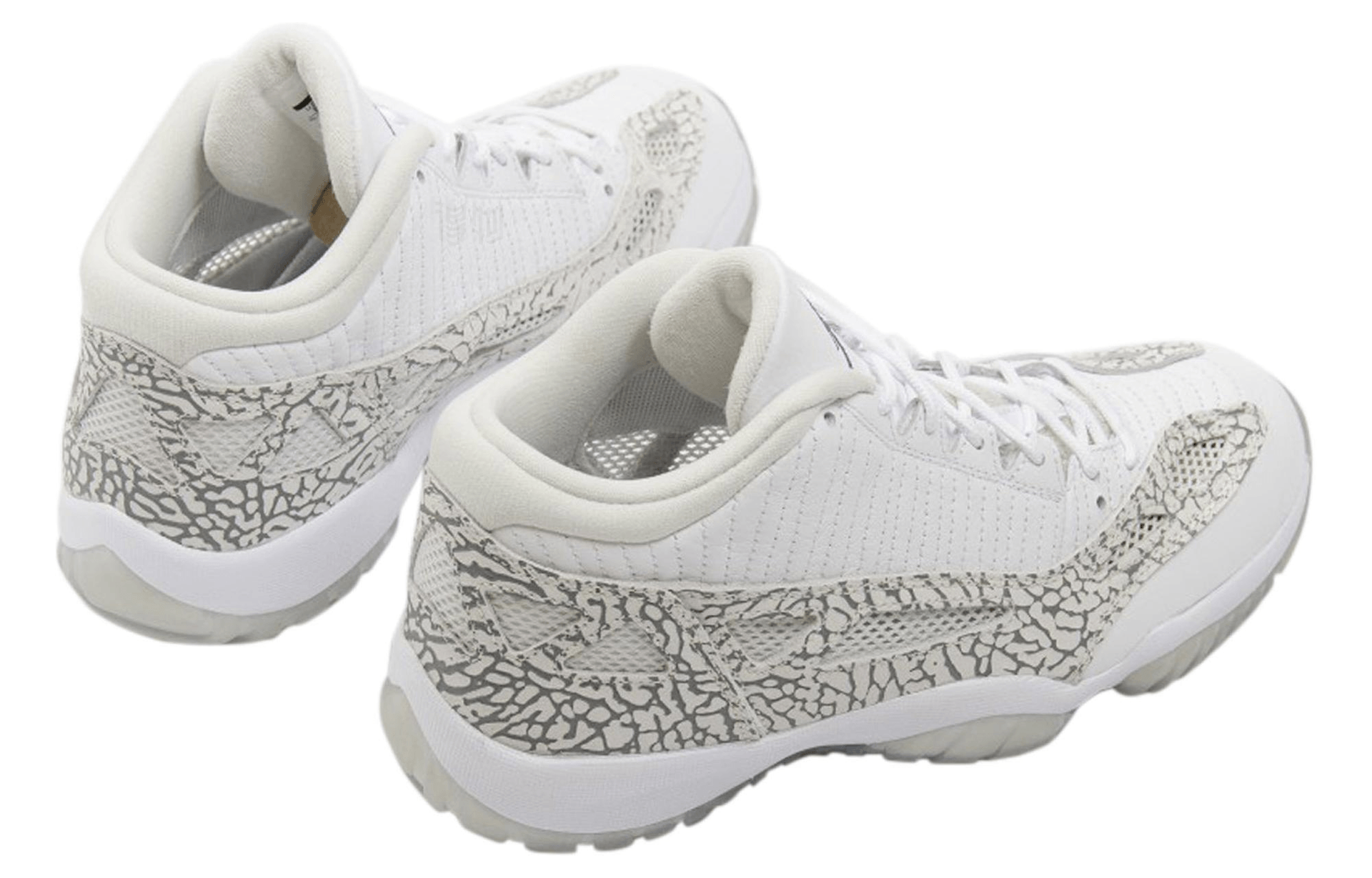 Jordan Air Jordan 11 Retro Low IE Cobalt 2015 — фото 4
