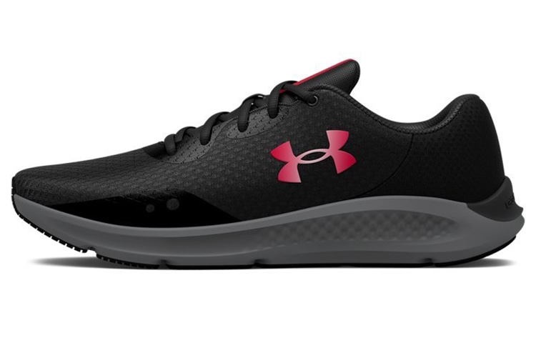 Under Armour Pursuit Charged