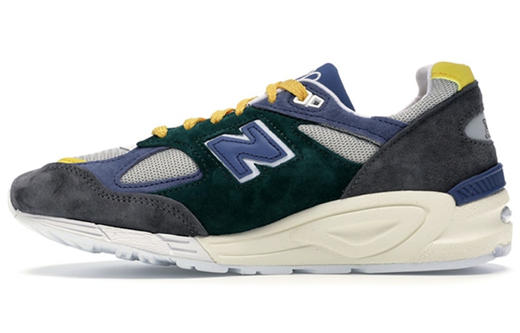 AIME LEON DORE x New Balance 990 V2