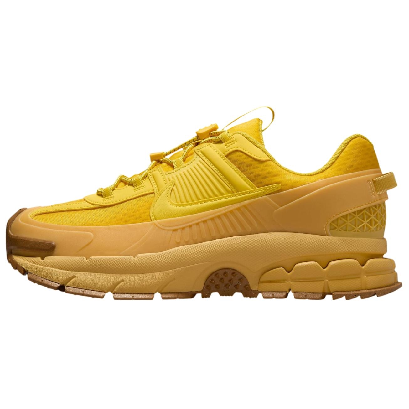 Nike ZOOM VOMERO ROAM Lightning