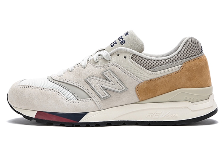 New Balance 997