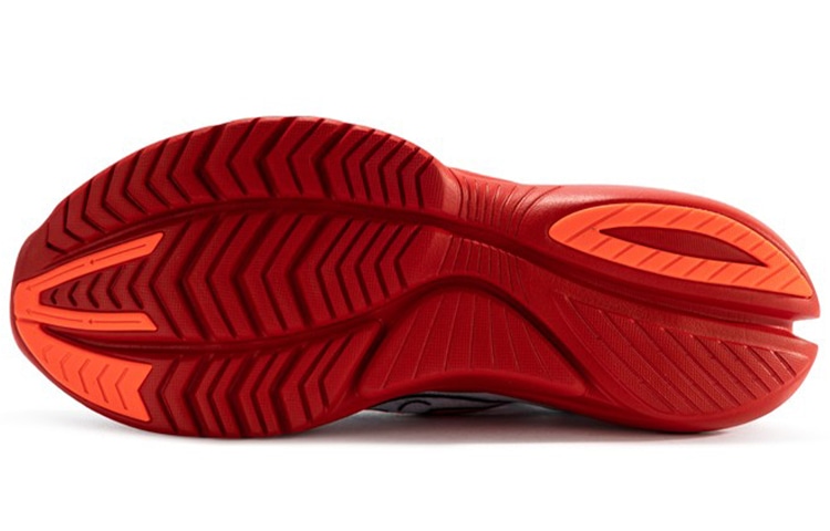 Saucony Kinvara 13 White Red — фото 4