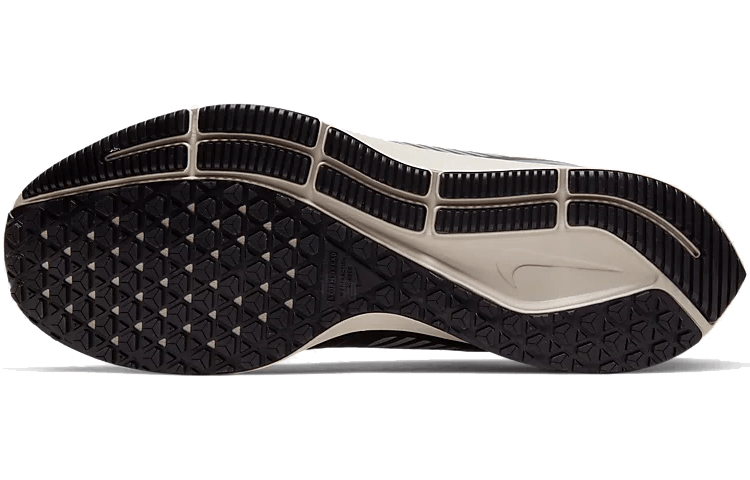 Nike Pegasus 36 Shield — фото 4