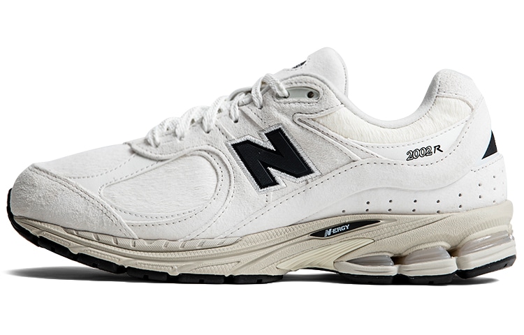 New Balance 2002R Beige