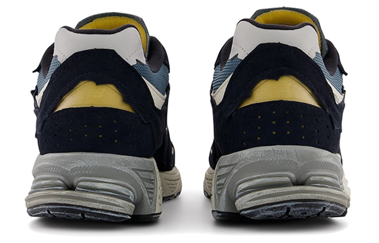 New Balance 2002R "Refined Future" Black — фото 3