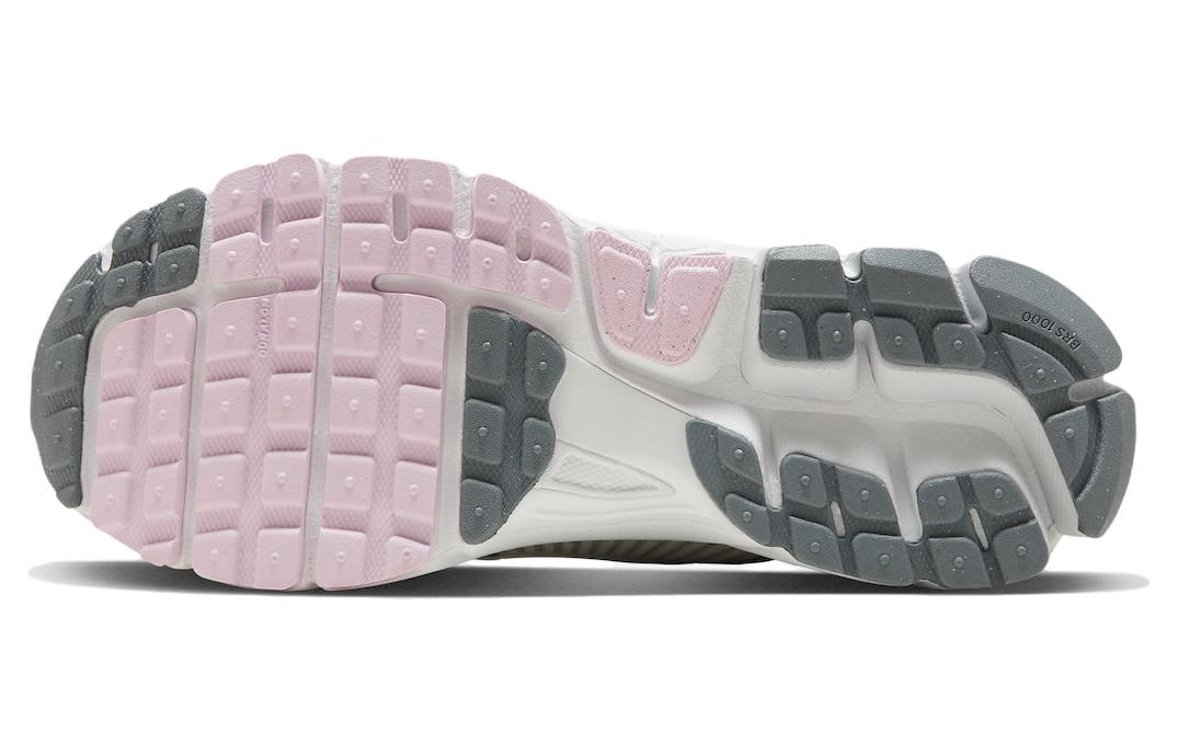 Nike Air Zoom Vomero 5 White Pink — фото 5