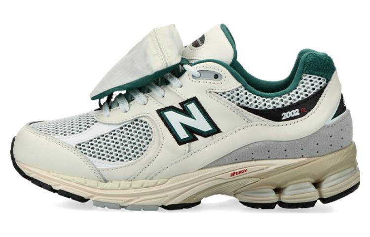 New Balance 2002R