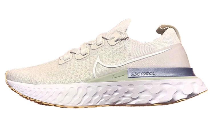 Nike React Infinity Run Flyknit 1