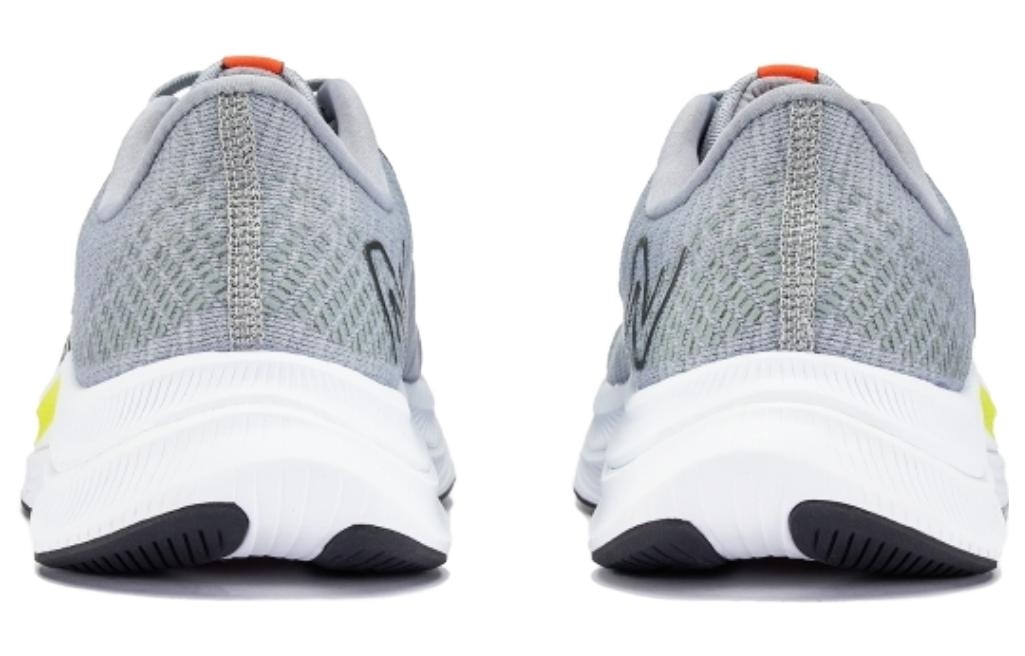New Balance FuelCell Propel v4 — фото 3