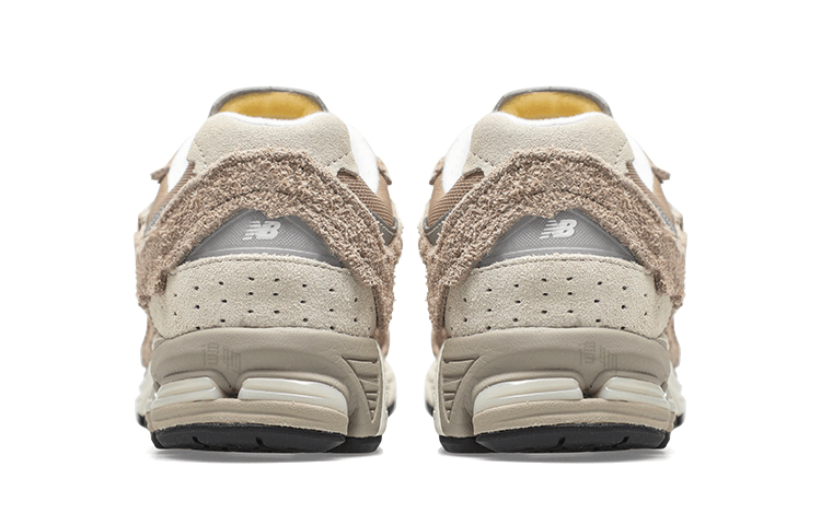 New Balance 2002R