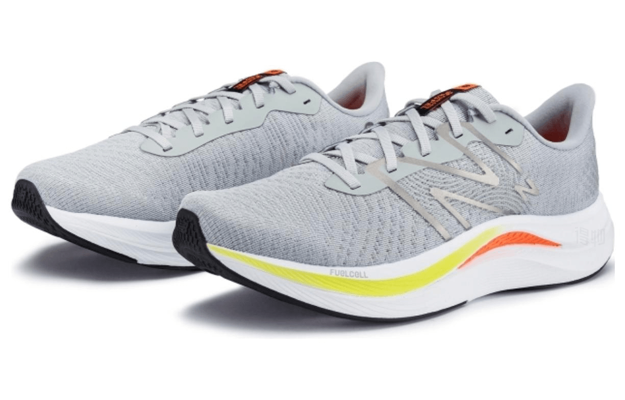 New Balance FuelCell Propel v4 — фото 1