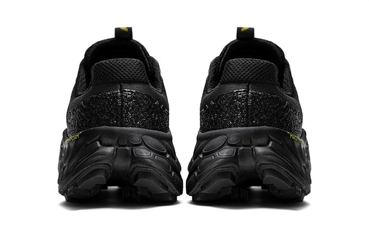 New Balance Fresh Foam X More V3 Black — фото 3