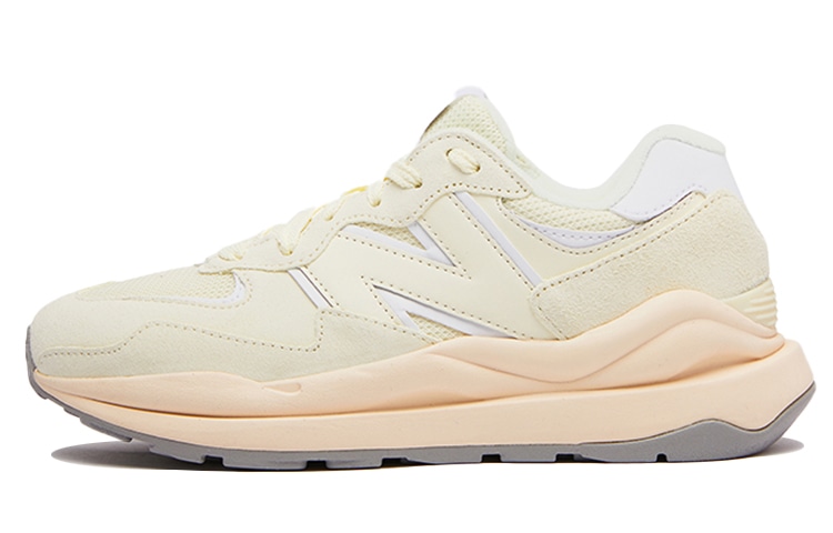 New Balance 5740