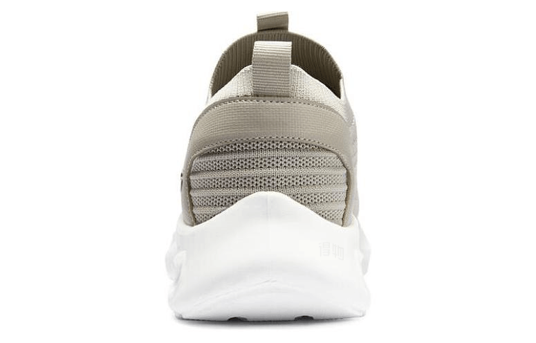 Skechers Classic Fit Low Top Gray Brown — фото 3