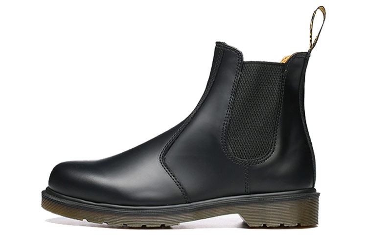DR.MARTENS Dr. Martens