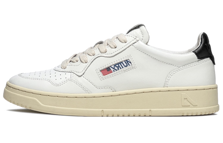 Кроссовки Autry Low Top White Black