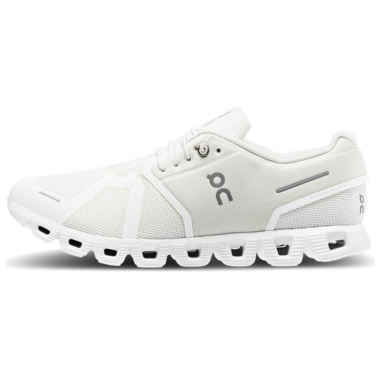 On昂跑 On Cloud 5 Natural White