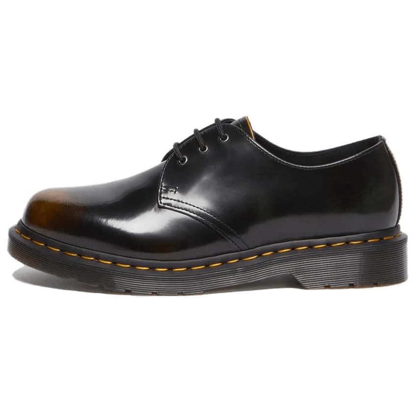 DR.MARTENS Dr. Martens