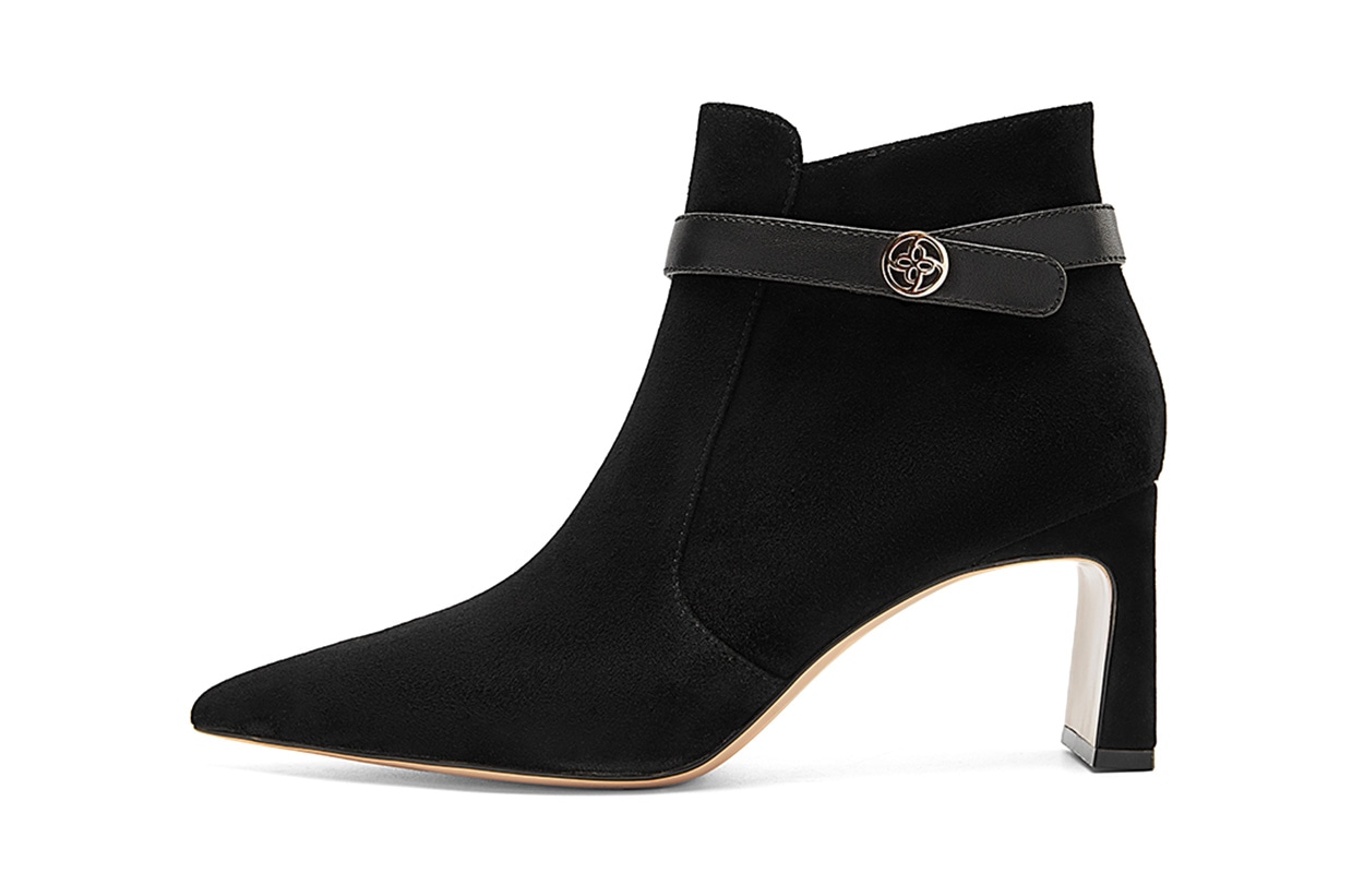 NINE WEST/玖熙 Nine West