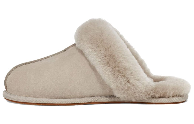 UGG Scuffette II