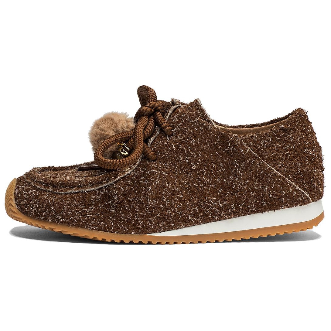 Coup De Foudre Low Heel Trainer