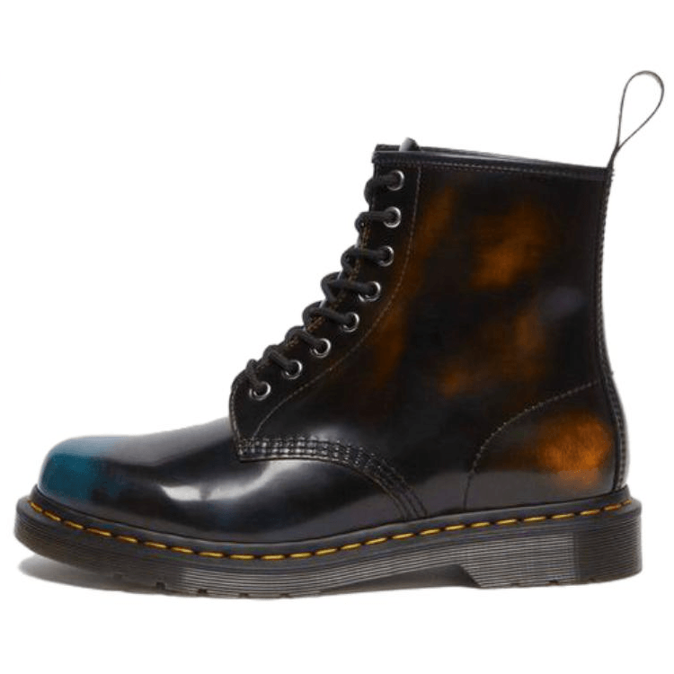 DR.MARTENS Dr. Martens