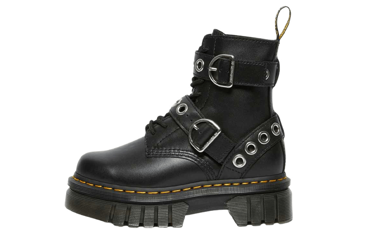 DR.MARTENS Dr. Martens