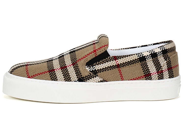 Burberry Vintage Beige