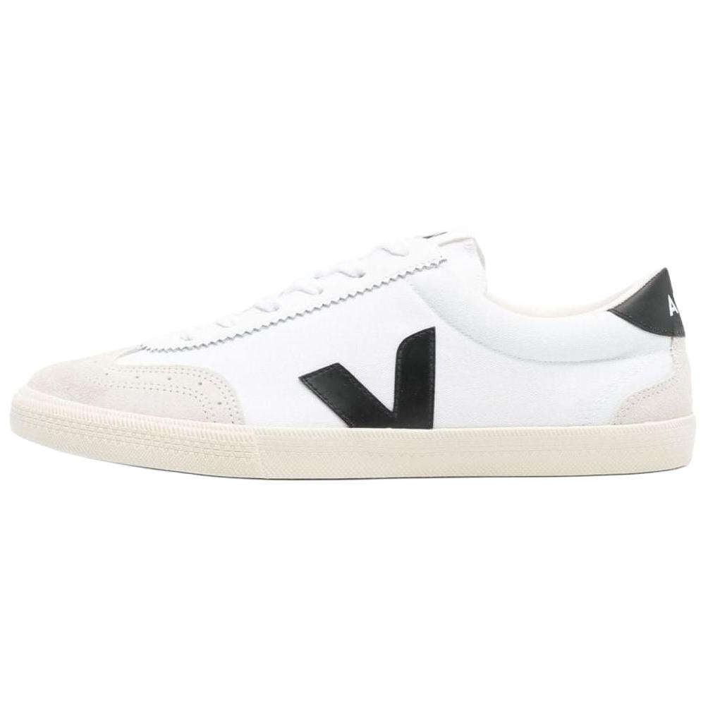 Кроссовки VEJA
