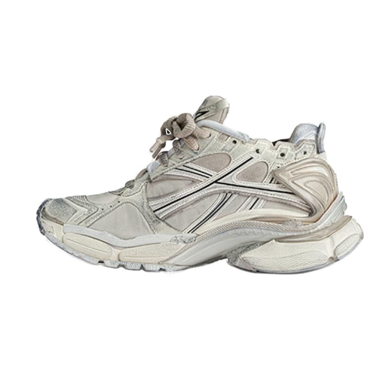 Balenciaga Runner Beige