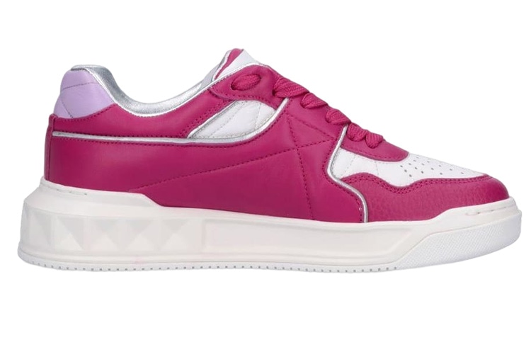 Valentino One Stud Leather Low Top Sneakers Pink — фото 1