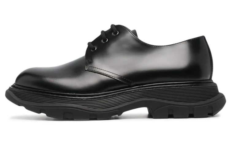 Alexander McQueen Tread Lace-Up
