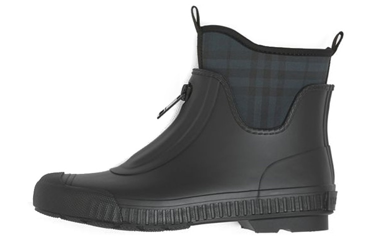 Burberry Chelsea Boots Rubber Sleeve Black