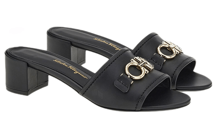Ferragamo GANCINI — фото 1