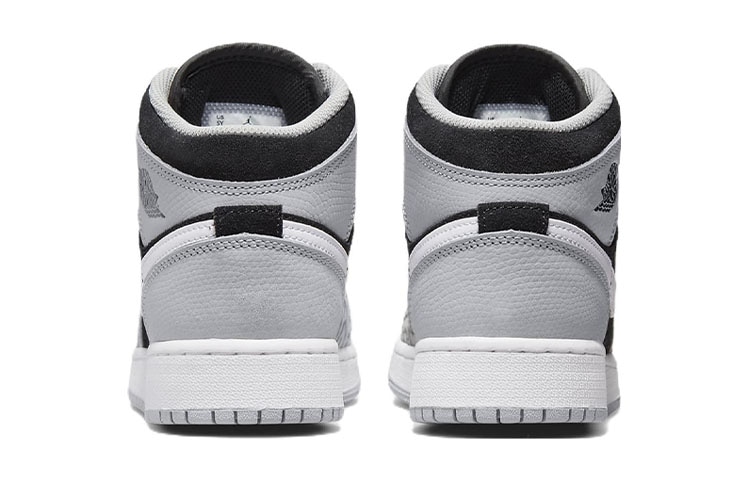 Jordan Air Jordan 1 Mid GS — фото 6