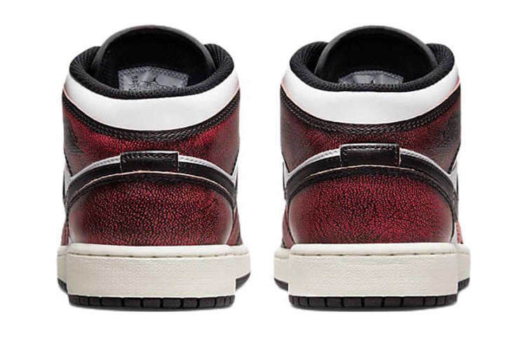 Jordan Air Jordan 1 Mid Wear-Away GS — фото 6