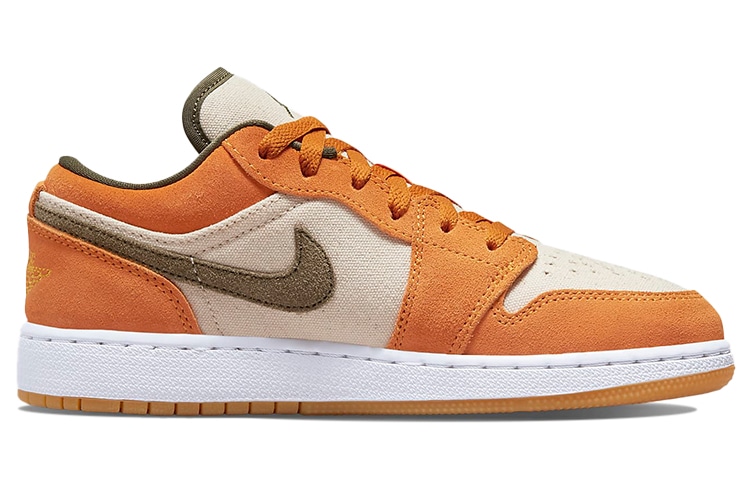 Jordan Air Jordan 1 Low GS — фото 3