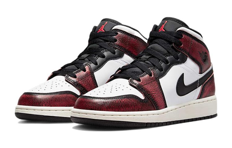 Jordan Air Jordan 1 Mid Wear-Away GS — фото 4