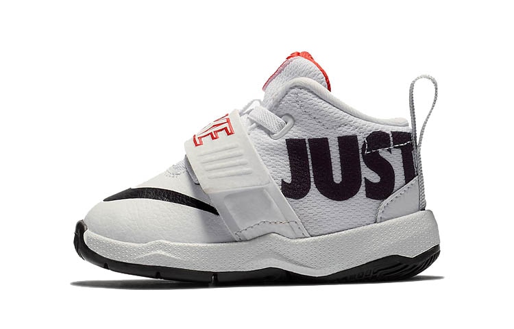 Nike Team Hustle D 8 JDI