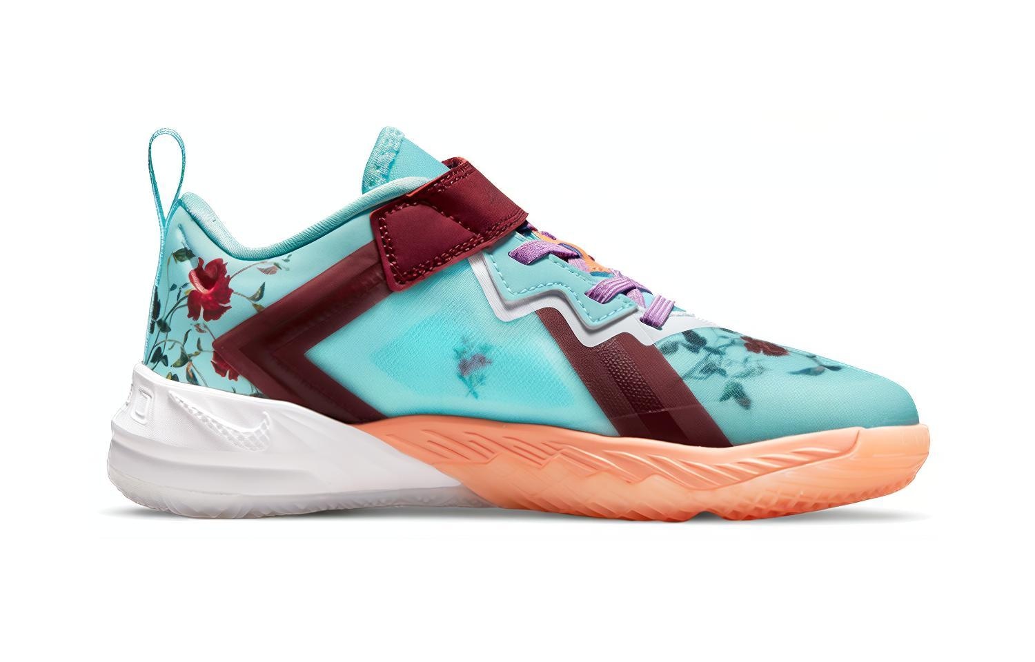 Nike Lebron 18 Low "Floral" 18 — фото 3