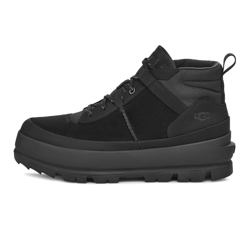 UGG