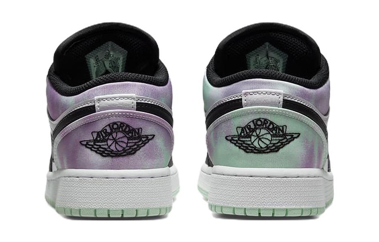 Jordan Air Jordan 1 Low SE "Tie Dye" GS — фото 6