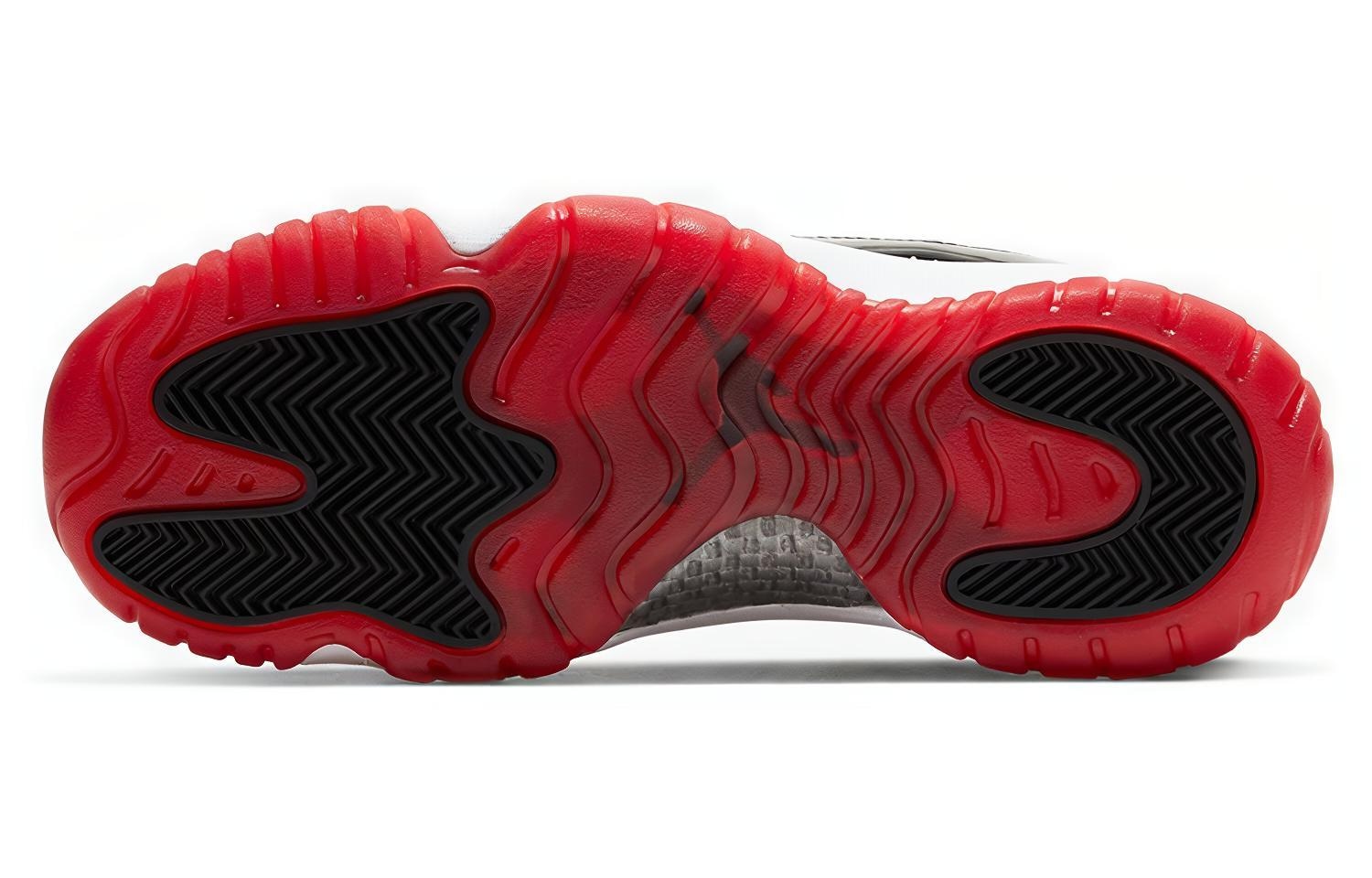 Jordan Air Jordan 11 Retro Low Concord Bred GS — фото 7